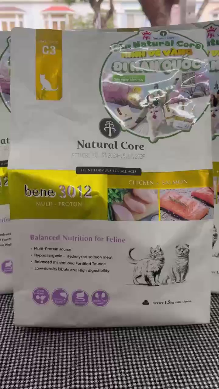 [1.5KG] Hạt Hữu Cơ Natural Core Mèo Trưởng Thành | Pet's Warehouse
